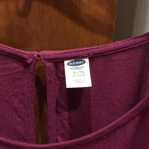 EUC 2 for 1 matching ruffle, cold shoulder shirts - Picture 3 of 7